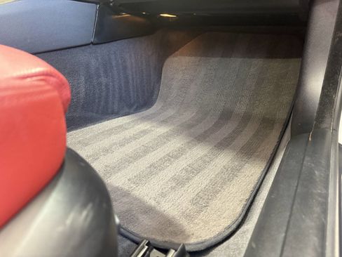 Used 2010 BMW 328i Convertible image 27