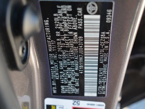 Used 2018 Toyota Camry SE w/ Convenience Package FWD image 24