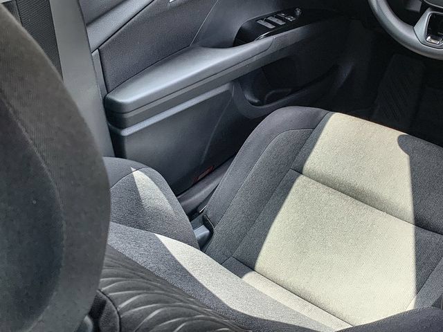 Used 2025 Toyota Camry LE FWD image 18
