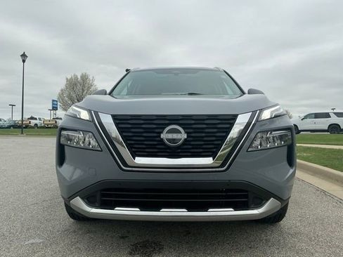 Used 2023 Nissan Rogue Platinum w/ Platinum Premium Package image 8