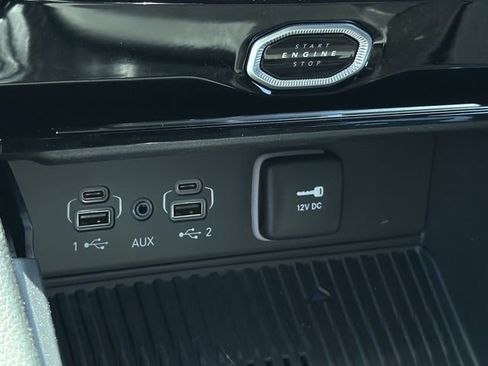 New 2026 Jeep Grand Cherokee Limited AWD/4WD image 24