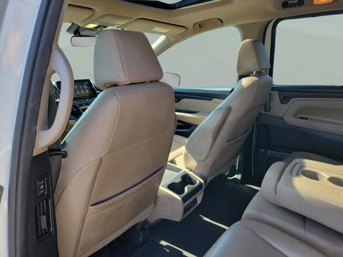 Used 2019 Honda Odyssey EX-L image 12