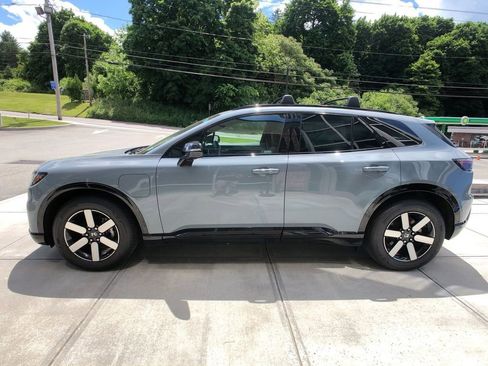 New 2026 Honda Prologue Touring image 2