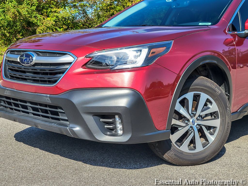 Used 2021 Subaru Outback Premium AWD/4WD image 3