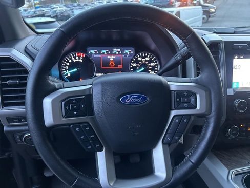 Used 2019 Ford F250 Lariat image 22