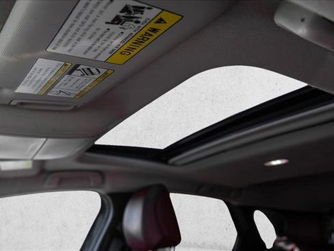 Used 2025 MAZDA CX-30 AWD 2.5 S w/ Preferred Package image 11