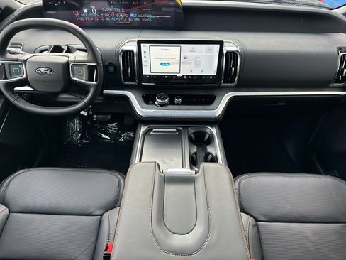 New 2026 Ford Expedition Tremor image 14