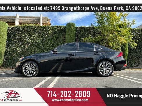 Used 2014 Lexus IS 250 w/ Navigation Package RWD image 11