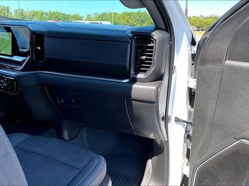 Used 2025 Chevrolet Silverado 2500 LT AWD/4WD image 27