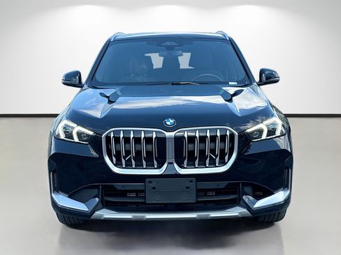 Used 2025 BMW X1 xDrive28i AWD/4WD image 8