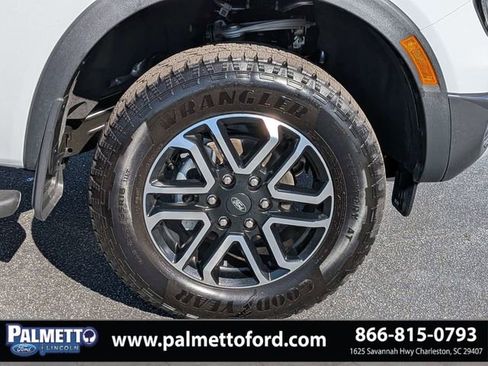 Certified 2025 Ford Ranger Lariat w/ FX4 Off-Road Package AWD/4WD image 11