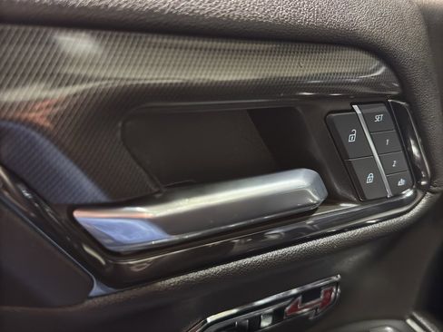 Used 2024 GMC Sierra 1500 AT4 w/ AT4 Premium Package image 40