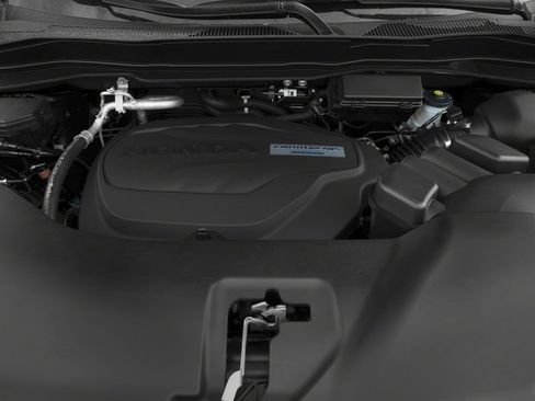 Used 2016 Honda Pilot Touring image 12