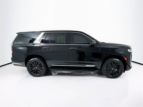 Used 2024 Cadillac Escalade Luxury image 9