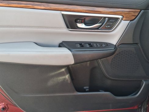 Used 2021 Honda CR-V Touring image 13