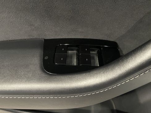 Used 2020 Tesla Model 3 Standard Range Plus RWD image 11