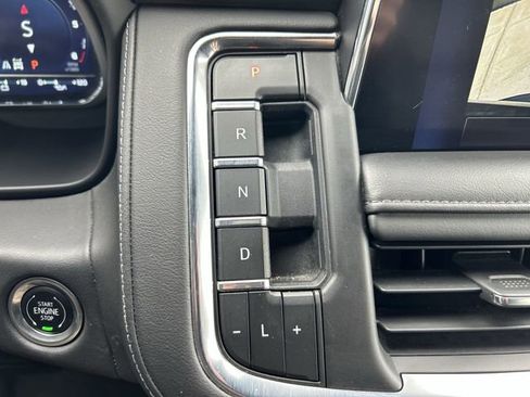 Used 2024 Chevrolet Tahoe LT AWD/4WD image 16