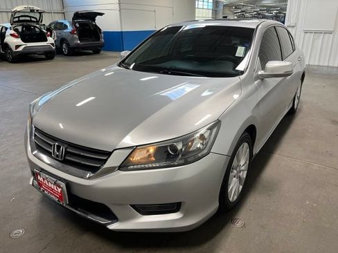 Used 2015 Honda Accord EX-L image 7