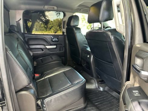 Used 2018 Chevrolet Silverado 1500 LT w/ Texas Edition RWD image 26