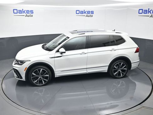 Used 2023 Volkswagen Tiguan SEL R-Line AWD/4WD image 52