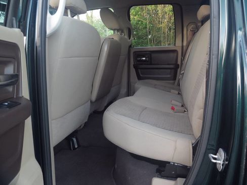 Used 2011 RAM 1500 Classic SLT AWD/4WD image 13