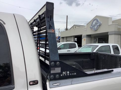 Used 2006 GMC Sierra 2500 SLE w/ Onstar Plus Package AWD/4WD image 29