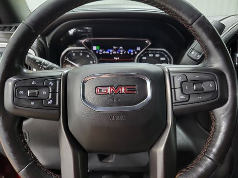 Used 2021 GMC Sierra 1500 AT4 w/ Technology Package AWD/4WD image 18