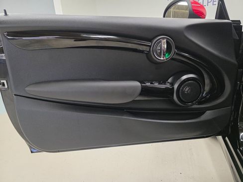 Used 2018 MINI Cooper John Cooper Works FWD image 32