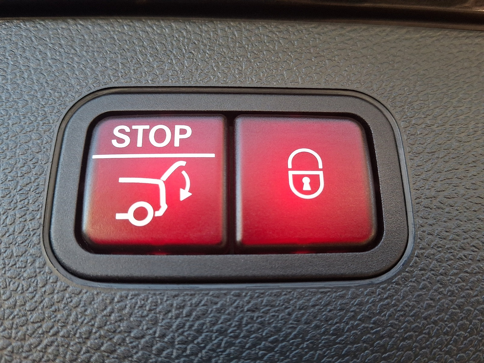 Certified 2022 Mercedes-Benz GLC 300 4MATIC image 31