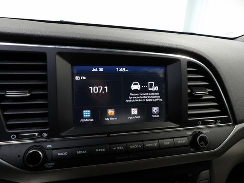 Used 2018 Hyundai Elantra SEL FWD image 13