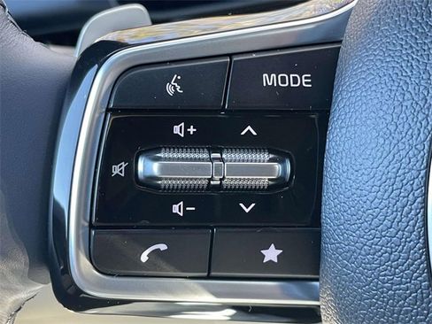 New 2026 Kia Carnival SX image 32