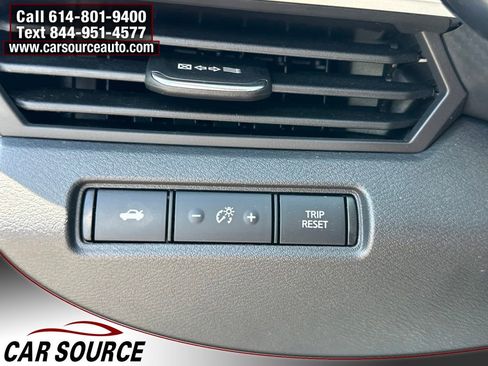 Used 2022 Nissan Altima 2.5 SR AWD/4WD image 21
