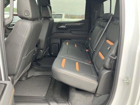 New 2026 GMC Sierra 1500 AT4 w/ AT4 Premium Package AWD/4WD image 19