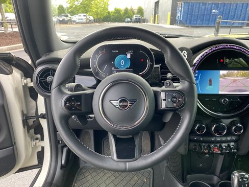 Used 2023 MINI Cooper S FWD image 17