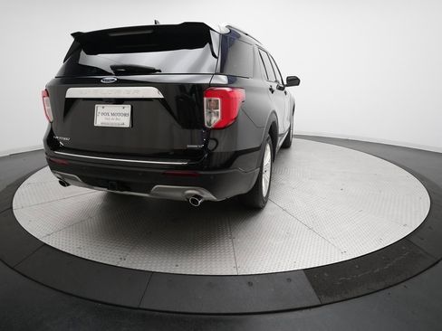 Used 2022 Ford Explorer Limited image 37