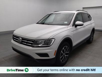 Used 2021 Volkswagen Tiguan SE w/ Panoramic Sunroof Package