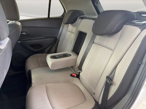 Used 2016 Chevrolet Trax LT w/ LPO, Protection Package FWD image 13