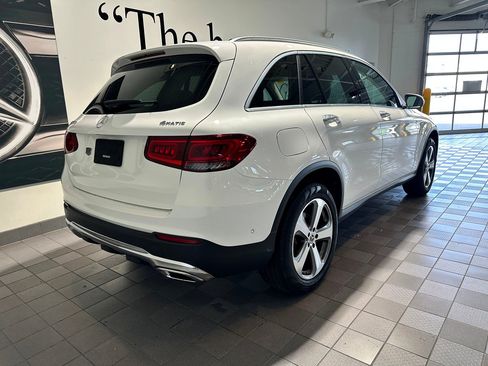 Certified 2022 Mercedes-Benz GLC 300 4MATIC image 4