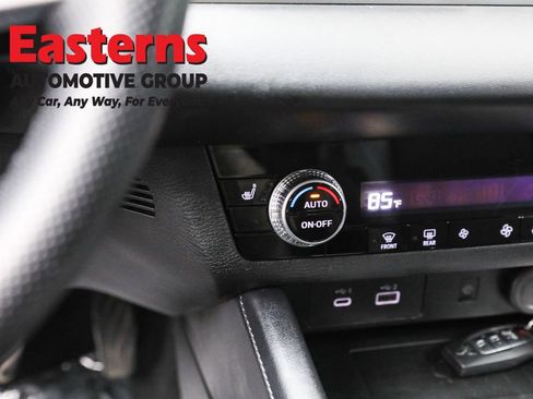 Used 2024 Mitsubishi Outlander SE image 20