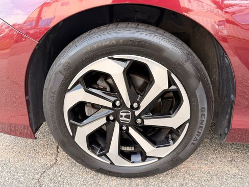 Used 2016 Honda Accord EX-L image 35