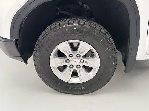 Certified 2019 GMC Sierra 1500 4x4 Double Cab w/ Convenience Package image 25