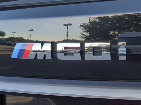 Used 2025 BMW X7 M60i AWD/4WD image 48