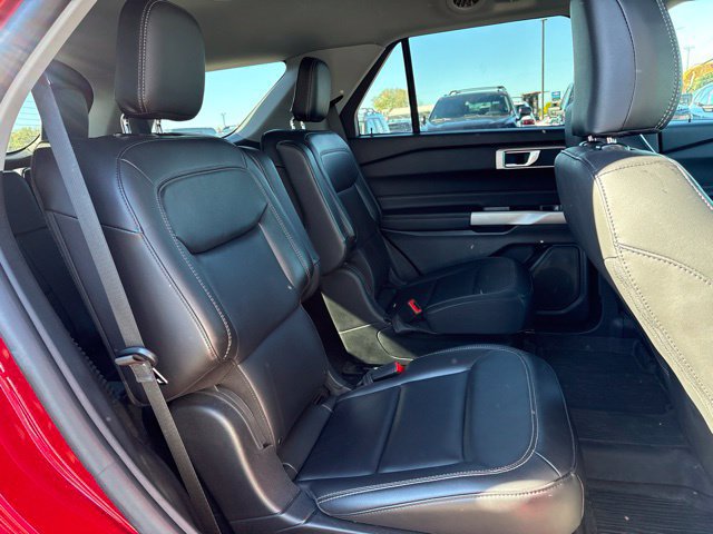 Certified 2024 Ford Explorer XLT w/ Equipment Group 202A AWD/4WD image 15