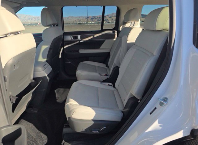 Used 2026 Hyundai Santa Fe Calligraphy AWD/4WD image 15