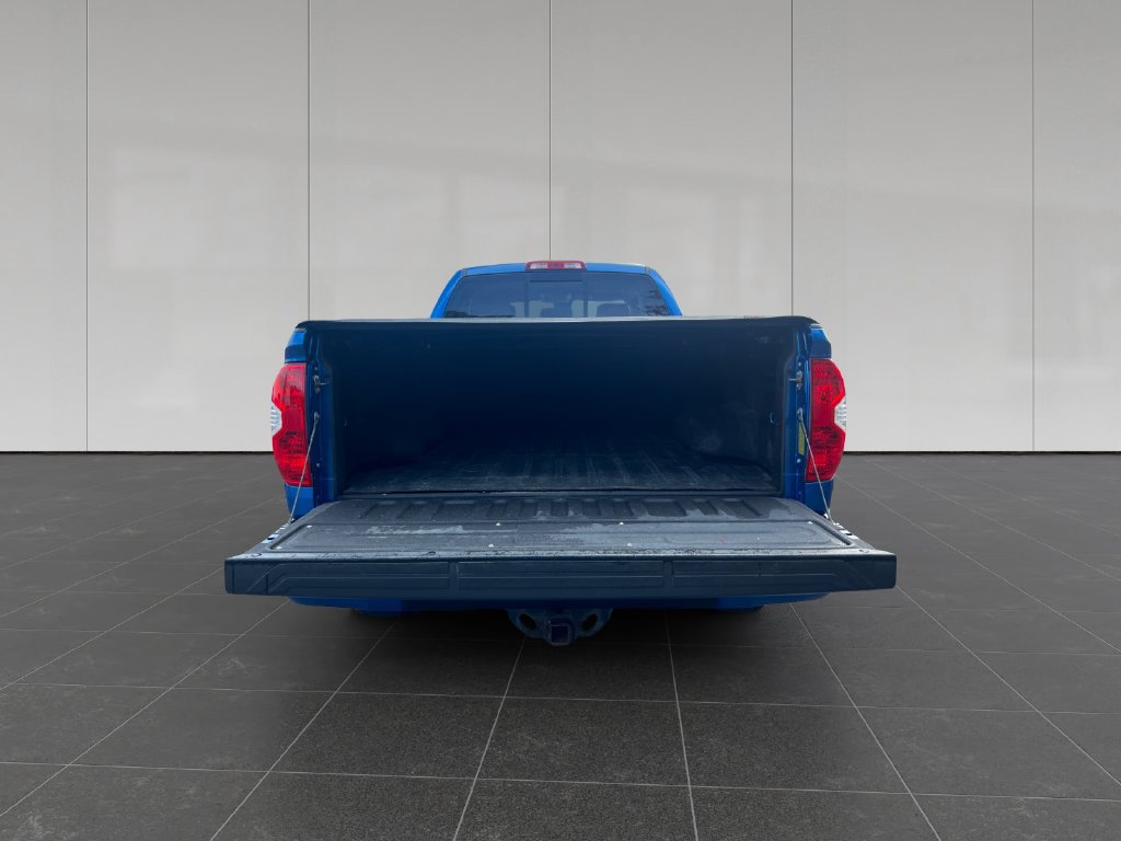 Used 2018 Toyota Tundra Limited w/ Limited Premium Package AWD/4WD image 18