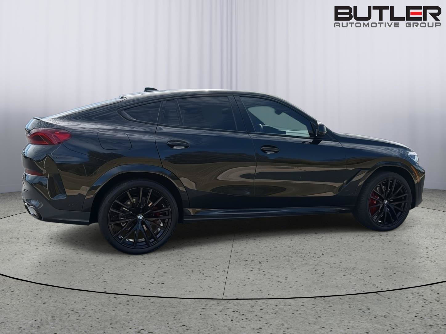 Used 2023 BMW X6 xDrive40i w/ M Sport Package AWD/4WD image 6
