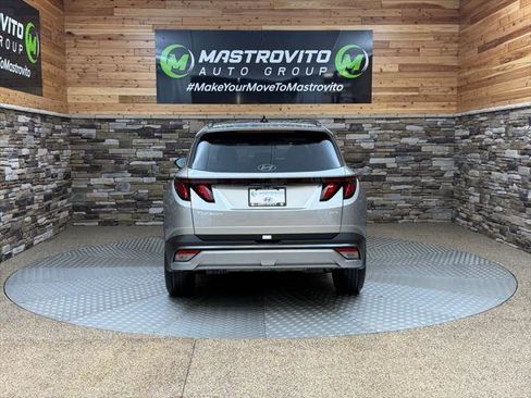 New 2026 Hyundai Tucson SEL image 8
