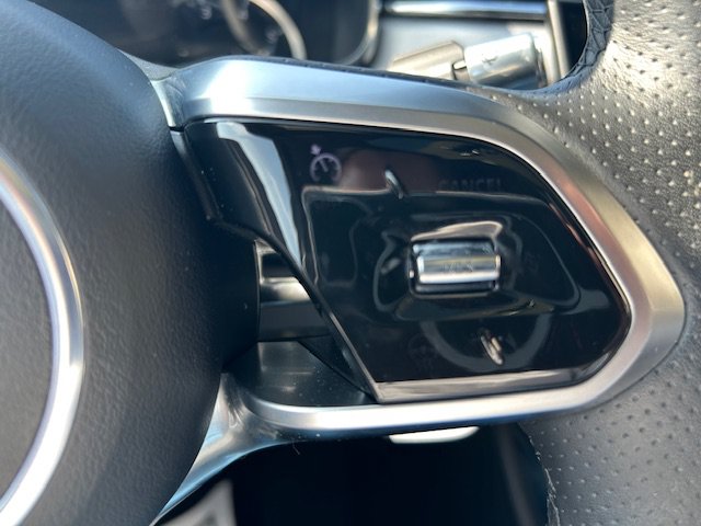 Certified 2022 Jaguar XF R-Dynamic SE AWD/4WD image 25