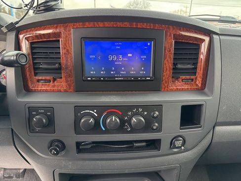 Used 2006 Dodge Ram 3500 Truck SLT w/ Light Group image 20