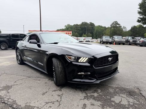 Used 2017 Ford Mustang Premium RWD image 3